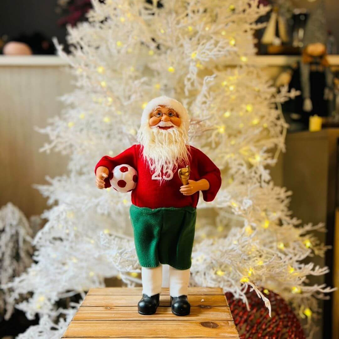 Papai Noel Natal Jogador Em Pe - 45cm