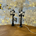 Enfeite Mini Luminária com 8 LEDs – 12,5 cm | 2 Unidades