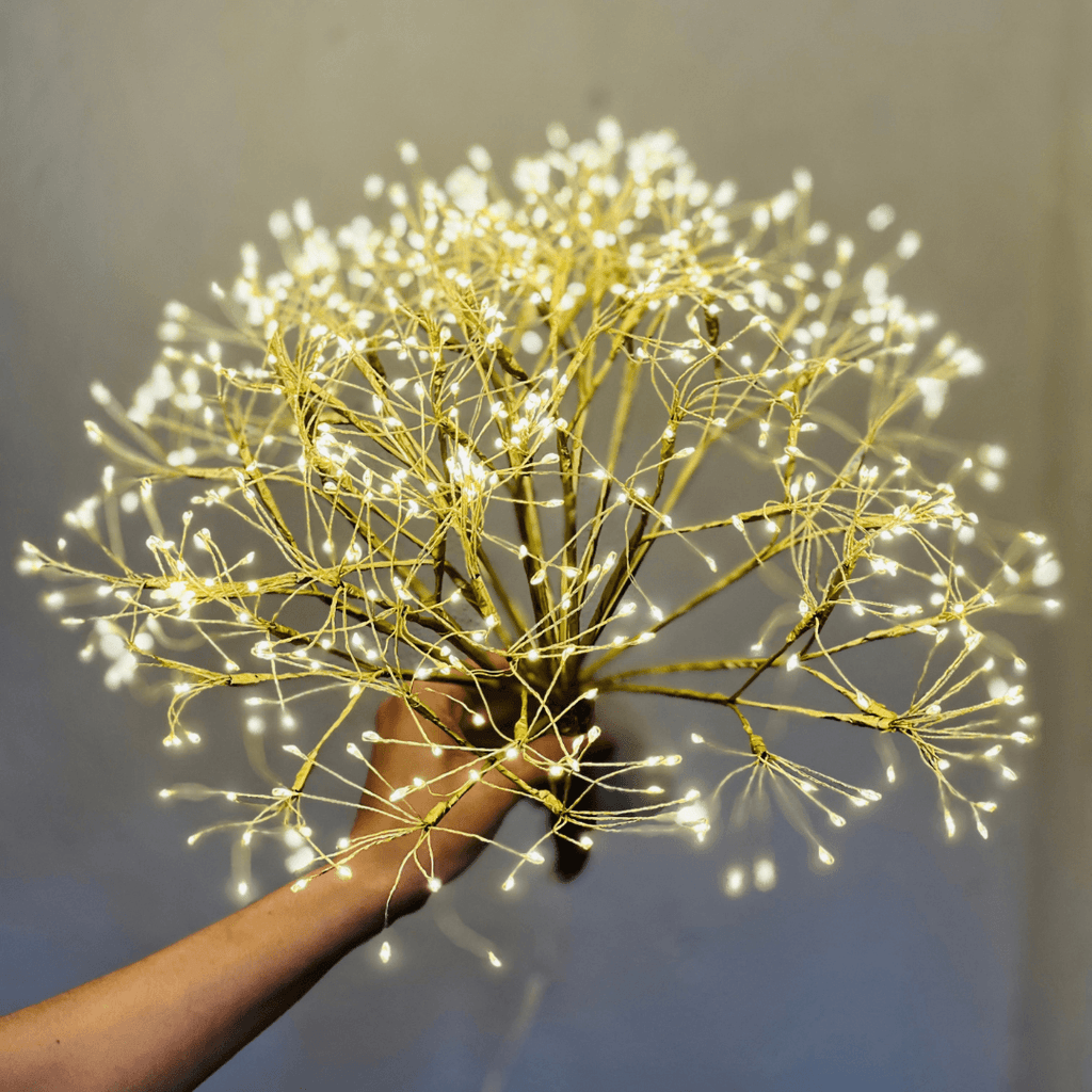 Buque Decorativo com 600 LEDs Luz Quente Dourada – 45cm
